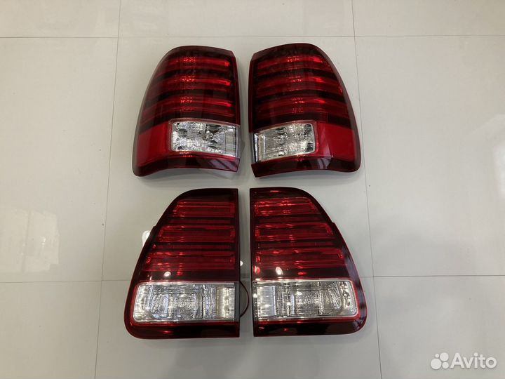 Фонарь задний (1шт в крыло) Lexus LX470 2005-2007