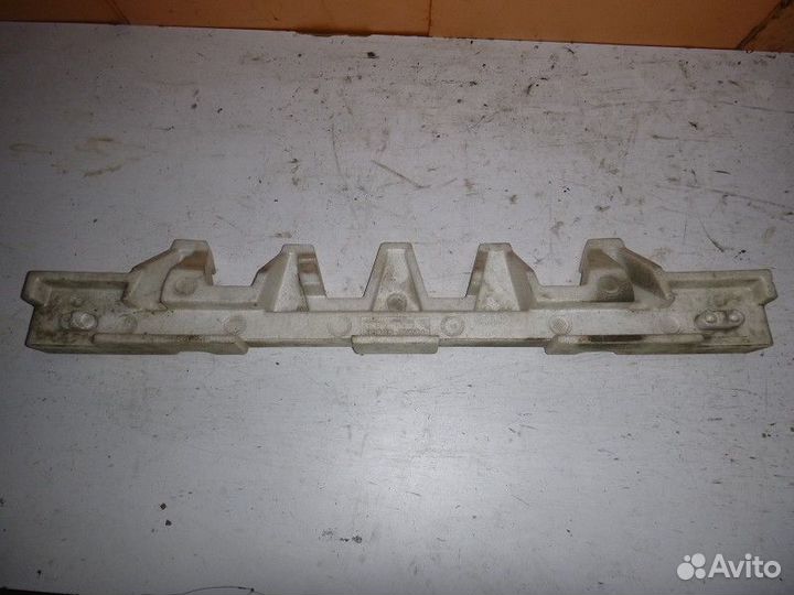 Усилитель заднего бампера (наполнитель) nissan tea