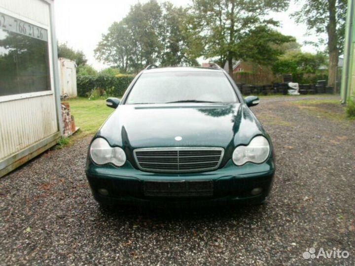 Мерседес 203 с класс