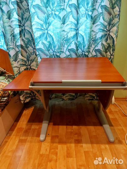 Стол и стул растущий детский