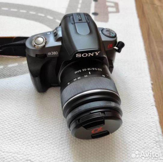 Зеркальный фотоаппарат sony