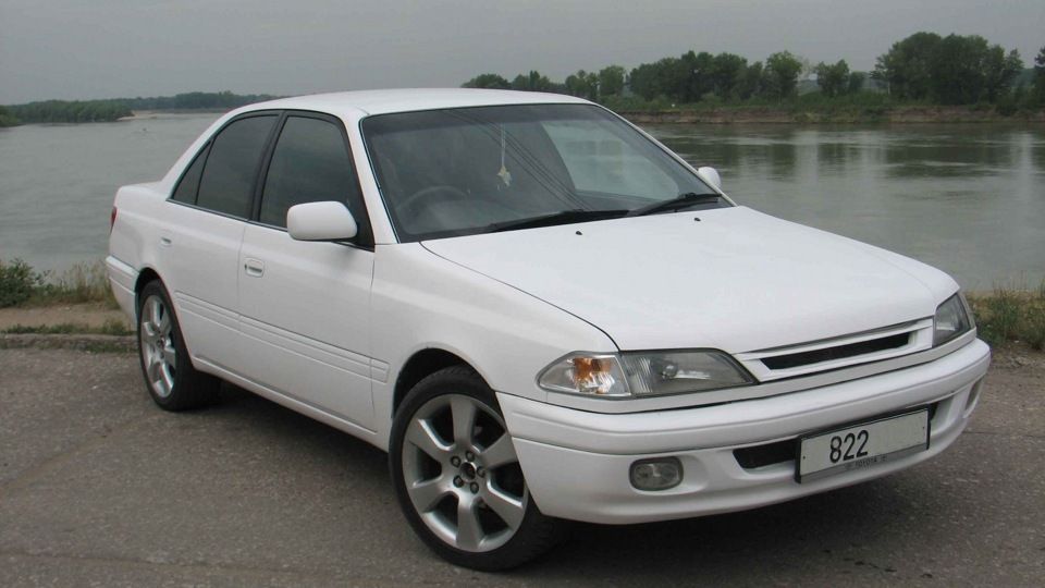 Toyota Carina: фото владельца