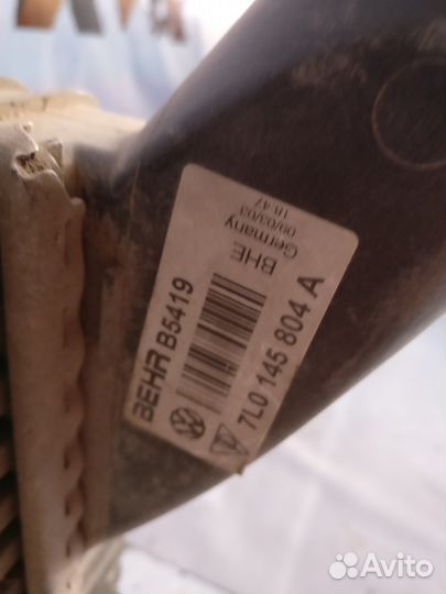 Ауди Q7 2005-2015 Радиатор интеркулера