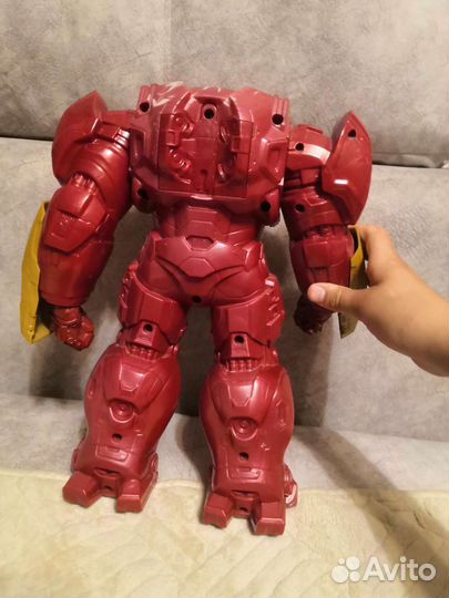 Игрушка робот халкбастер