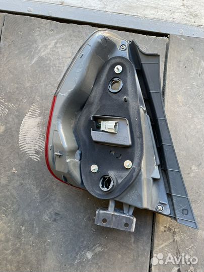 Фонарь honda fit