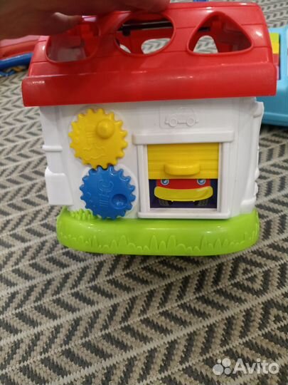 Развивающие игрушки для малышей