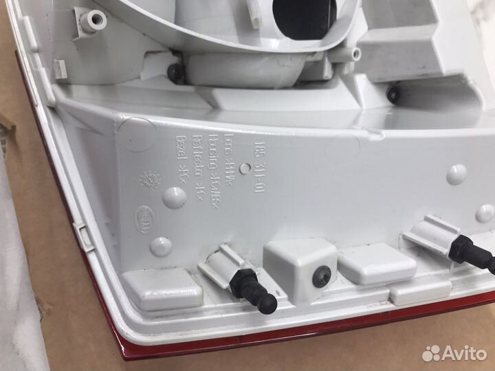 Фонарь задний левый на skoda octavia a7