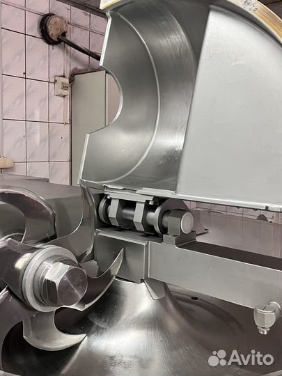 Куттер KN-125 -intermik