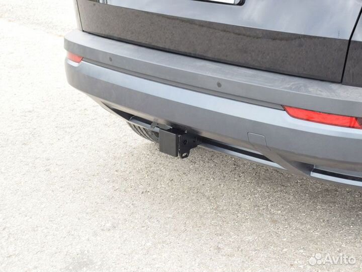 Фаркоп под квадрат Volkswagen Tiguan II Restyling