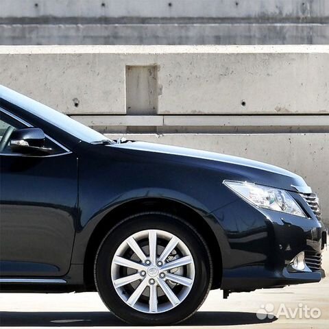 Крыло переднее правое в цвет Toyota Camry V50