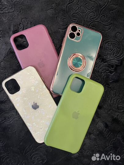 Чехол на iPhone 11