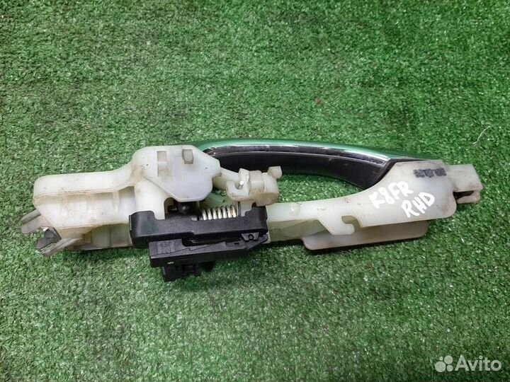 Ручка наружная двери передней правой KIA Sportage