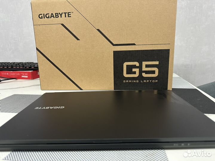 Ноутбук gigabyte G5 gaming laptop