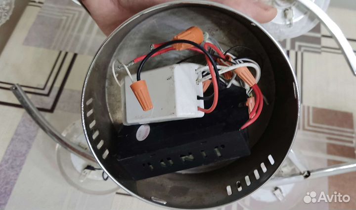 Люстра потолочная