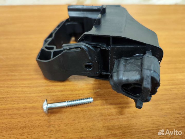 Кронштейн радиатора Mercedes E213 GLC 253 CLS 257