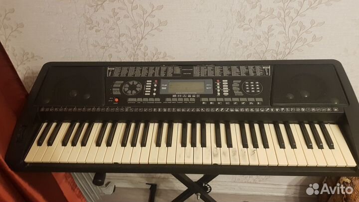 Синтезатор