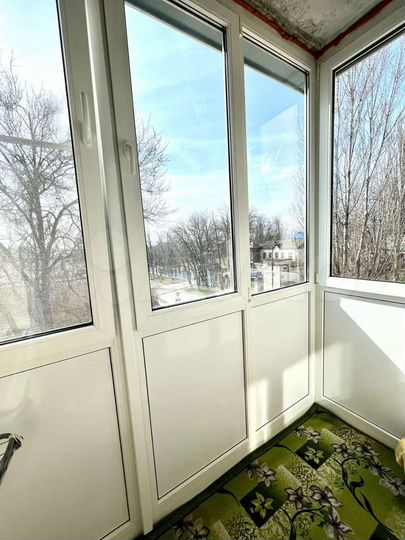 2-к. квартира, 50 м², 3/5 эт.