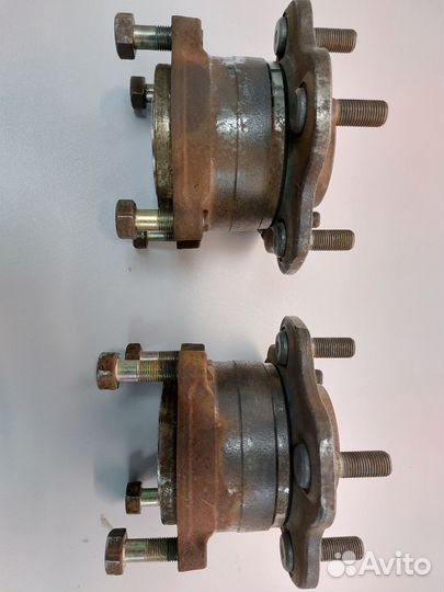 Ступицы задние Infiniti FX35