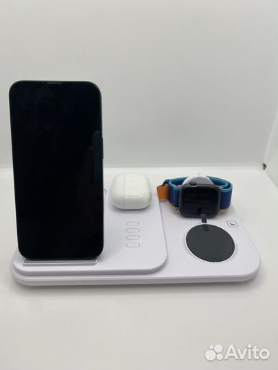 Зарядная станция для iPhone