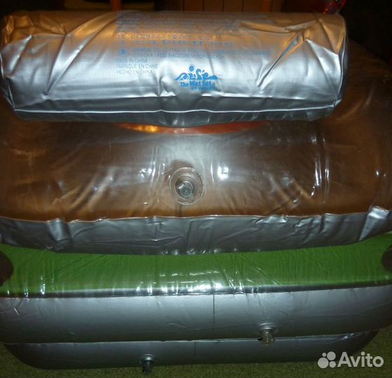 Надувной матрац для плавания