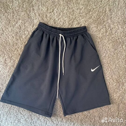 Комплект шорты и футболка nike