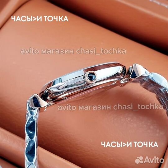 Наручные часы Armani женские 32 мм AR11092