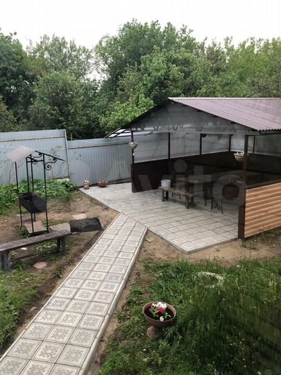 Дом 189 м² на участке 6 сот.