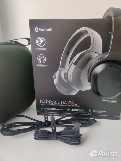Беспроводные наушники Razer Barracuda Pro
