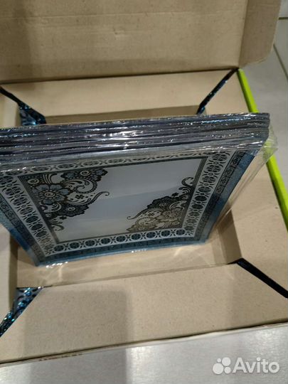 Тарелки. набор тарелок