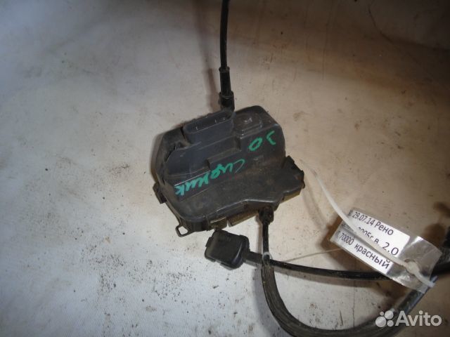 Замок двери Megane 2 (03-09) / Scenic (03-09) / Laguna (01-08) зад R 6 контактов б\у (арт. 820021246