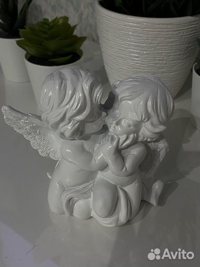 Ангелы статуэтка для декора
