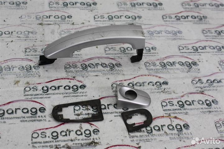 Ручка двери передней наружная левая Ford Focus 2