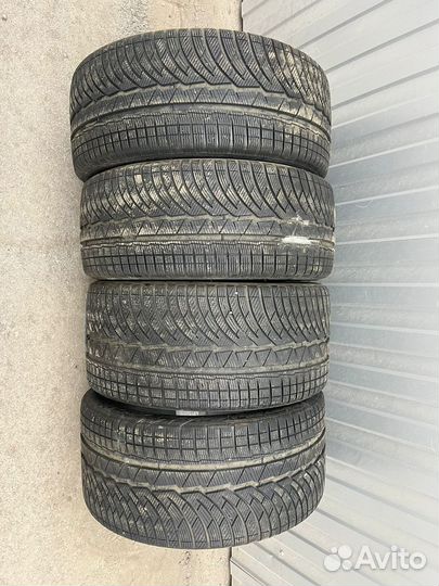Michelin Pilot Alpin 245/40 R19 и 275/35 R19