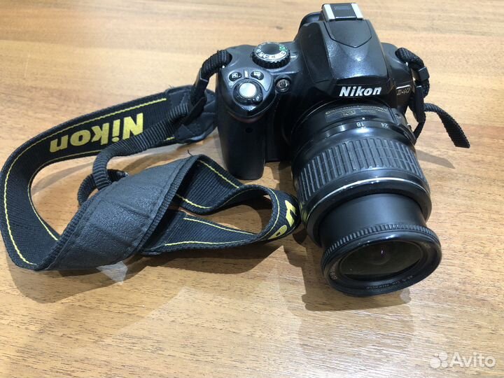 Зеркальный фотоаппарат nikon d40