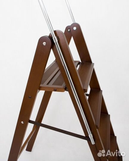 Стремянка деревянная серж 5 ступеней венге (сдр-05