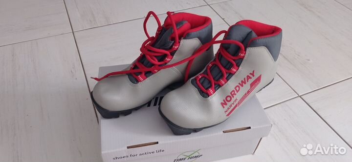 Лыжные ботинки nordway 35