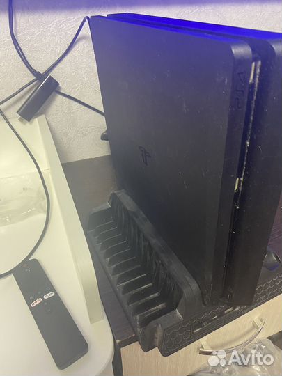 Игровая приставка ps4