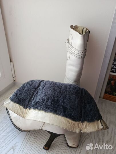 Сапожи зимние белые