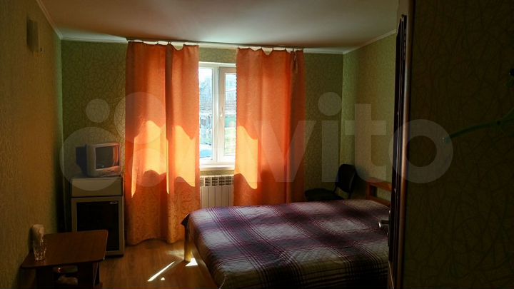 Комната 15 м² в 1-к., 2/2 эт.