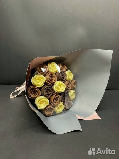 Шоколадные Розы - 19 шт в Букете