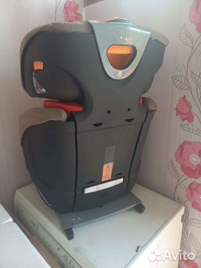 Детское автокресло 15 до 36 кг chicco