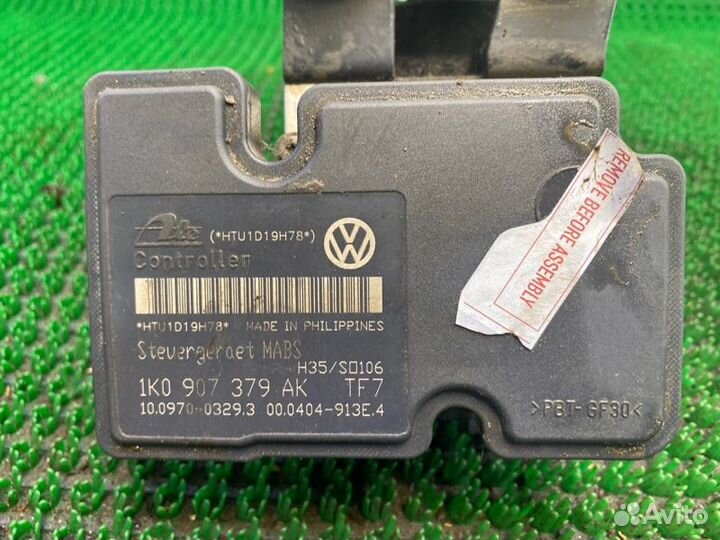 Блок ABS (насос) Volkswagen Golf Plus 5 caxa 2012