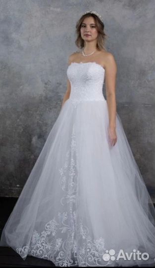 Свадебное платье 44 46
