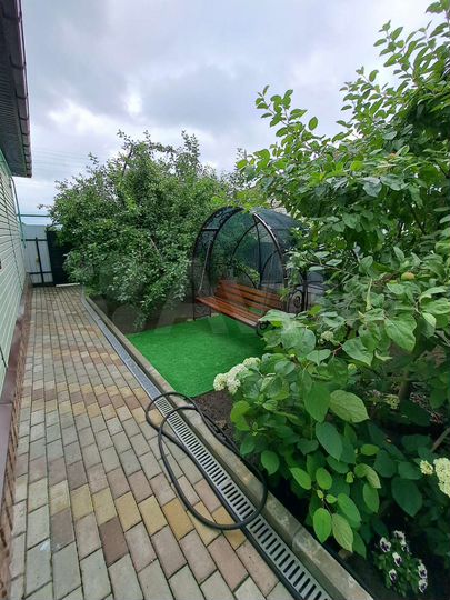 Дом 99,8 м² на участке 6 сот.