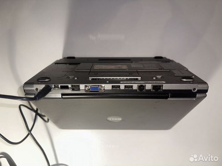 Ноутбук Dell Latitude D420