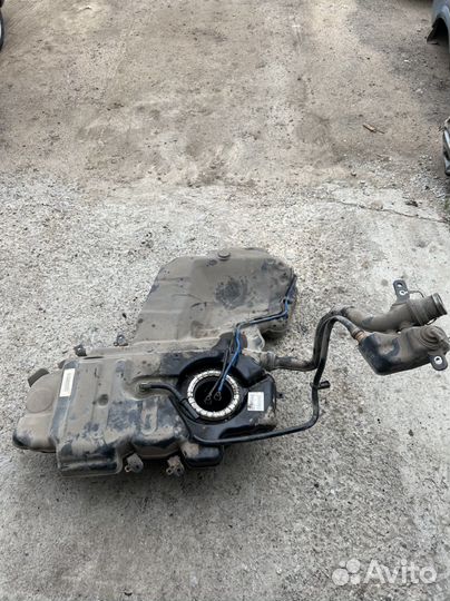 Бензобак audi a6 c6 2.0 tdi передний привод