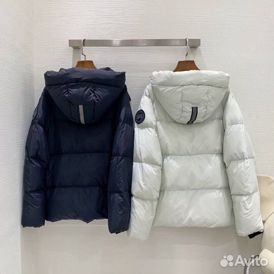 Пуховик Canada Goose