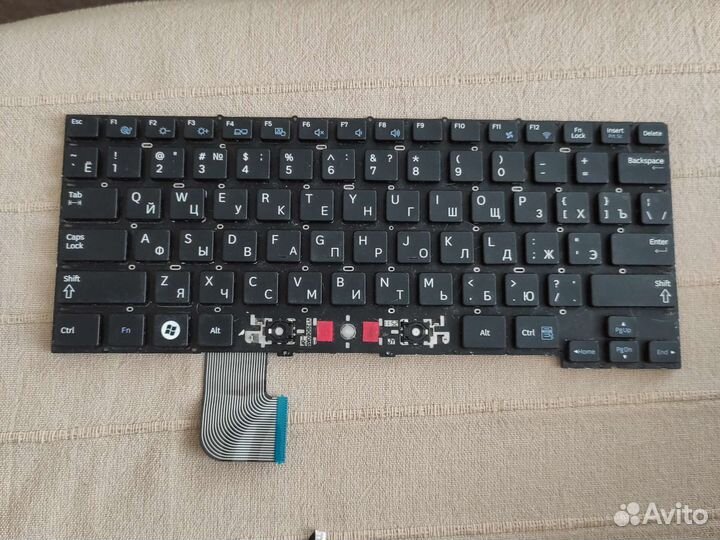 Запчасти Samsung NP300 U1A