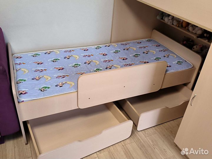 Кровать чердак