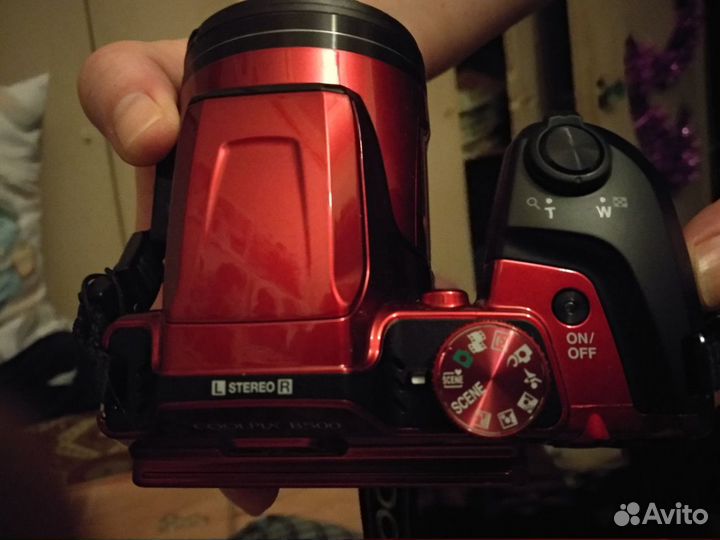 Цифровая камера Nikon